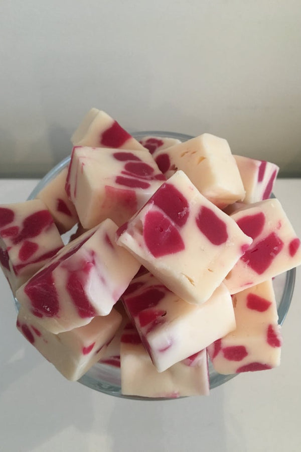 Raspberry Nougat